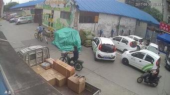 吃瓜群众警察抓人