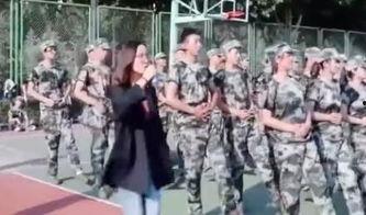 吃瓜视频军训跳舞
