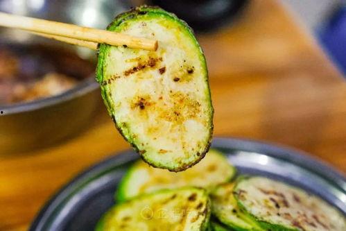 吃烧烤大瓜,大瓜分享，夏日狂欢夜