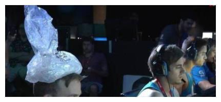 搞笑的吃瓜先生图片,搞笑瞬间引网友爆笑连连