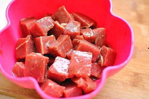 婴儿吃角瓜牛肉,婴儿角瓜牛肉辅食新尝试